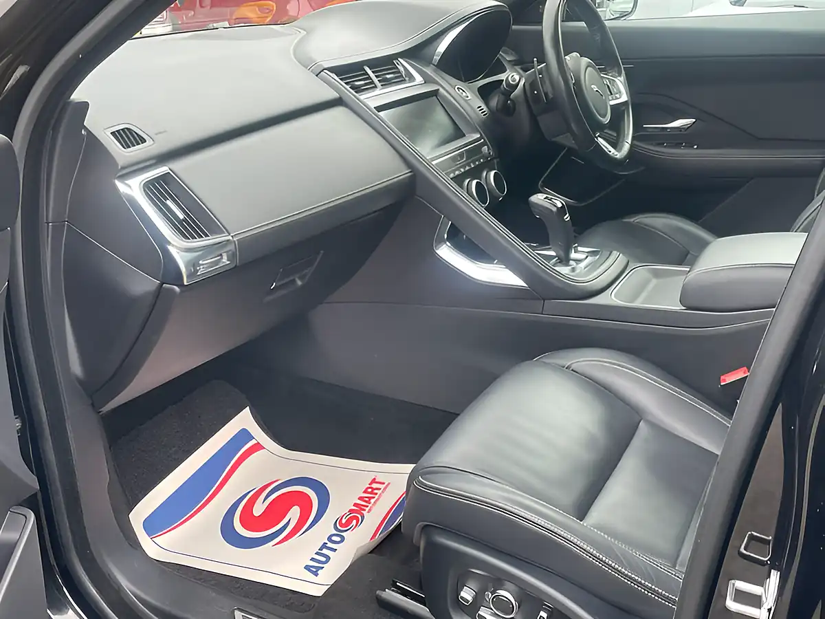 Used 2018 Jaguar E-Pace R-Dynamic Hse Black - Interior and Exterior details 15