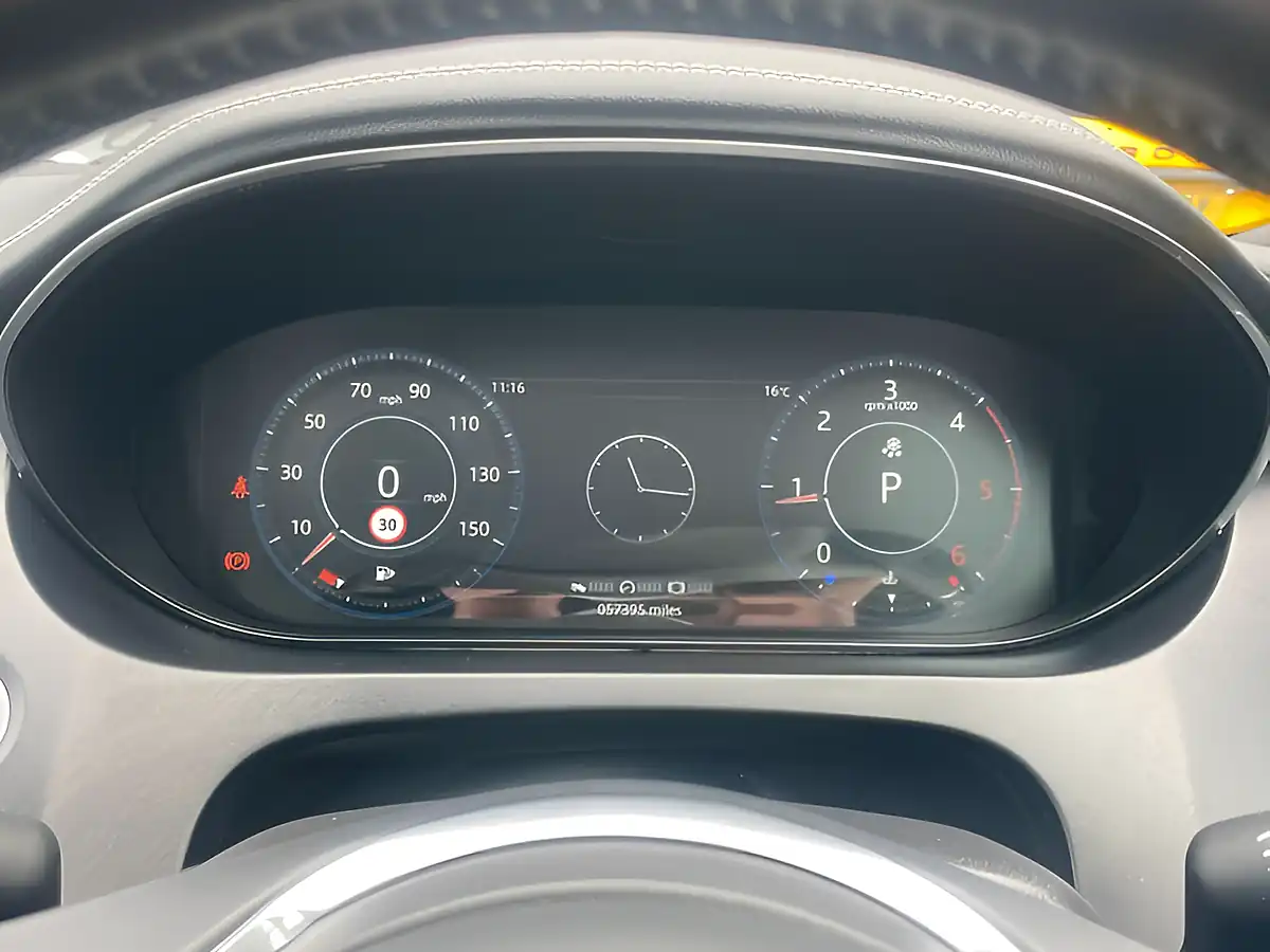 Used 2018 Jaguar E-Pace R-Dynamic Hse Black - Interior and Exterior details 19