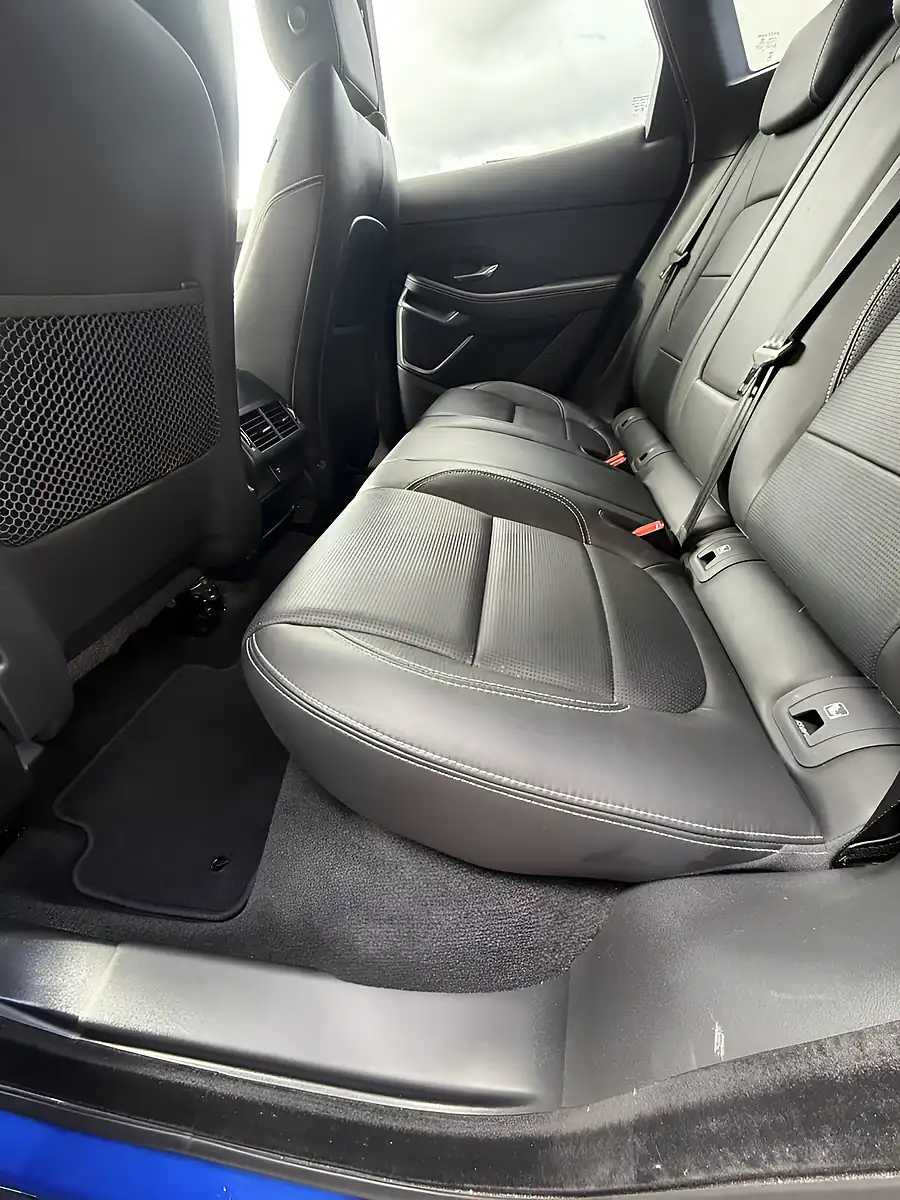 Used 2018 Jaguar E-Pace R-Dynamic Hse Blue - Interior and Exterior details 10