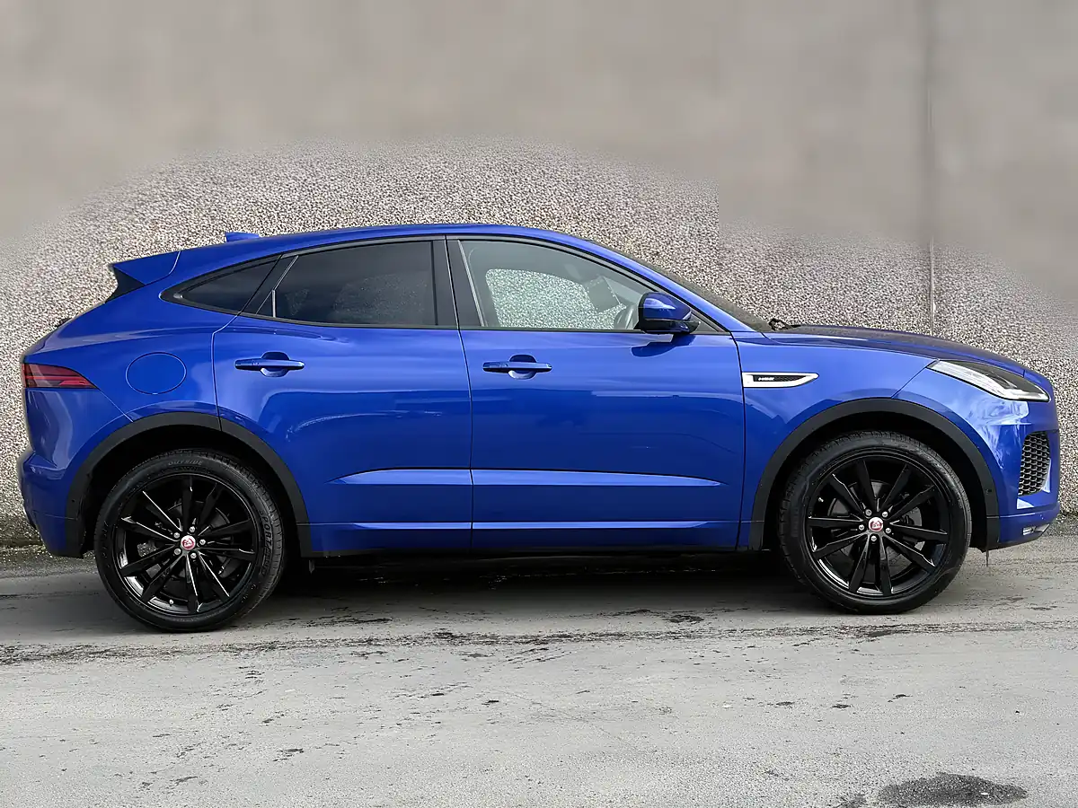 Used 2018 Jaguar E-Pace R-Dynamic Hse Blue - Interior and Exterior details 4