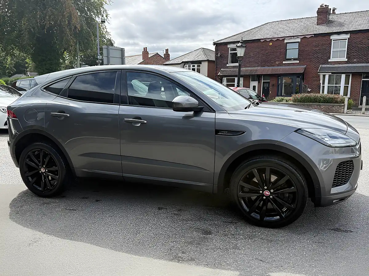 Used 2018 Jaguar E-Pace R-Dynamic Hse Grey - Interior and Exterior details 8
