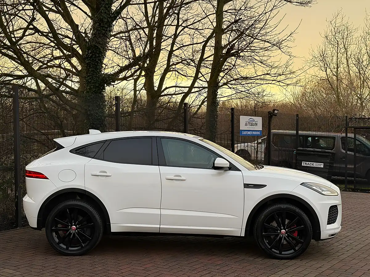 Used 2018 Jaguar E-Pace R-Dynamic Hse White - Interior and Exterior details 10