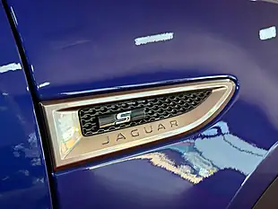 Used 2018 Jaguar E-Pace R-Dynamic S Blue - Interior and Exterior details 12