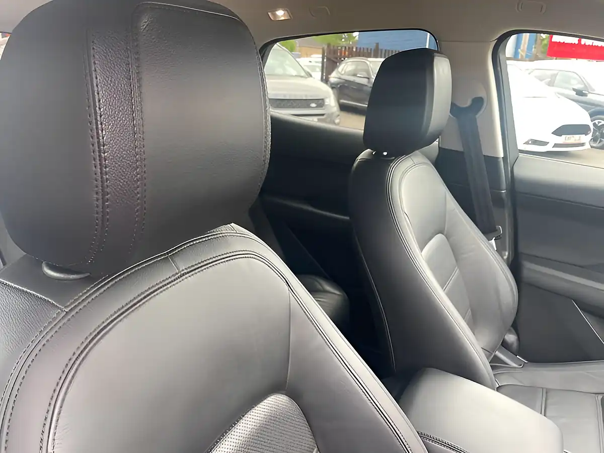 Used 2018 Jaguar E-Pace S Black - Interior and Exterior details 16