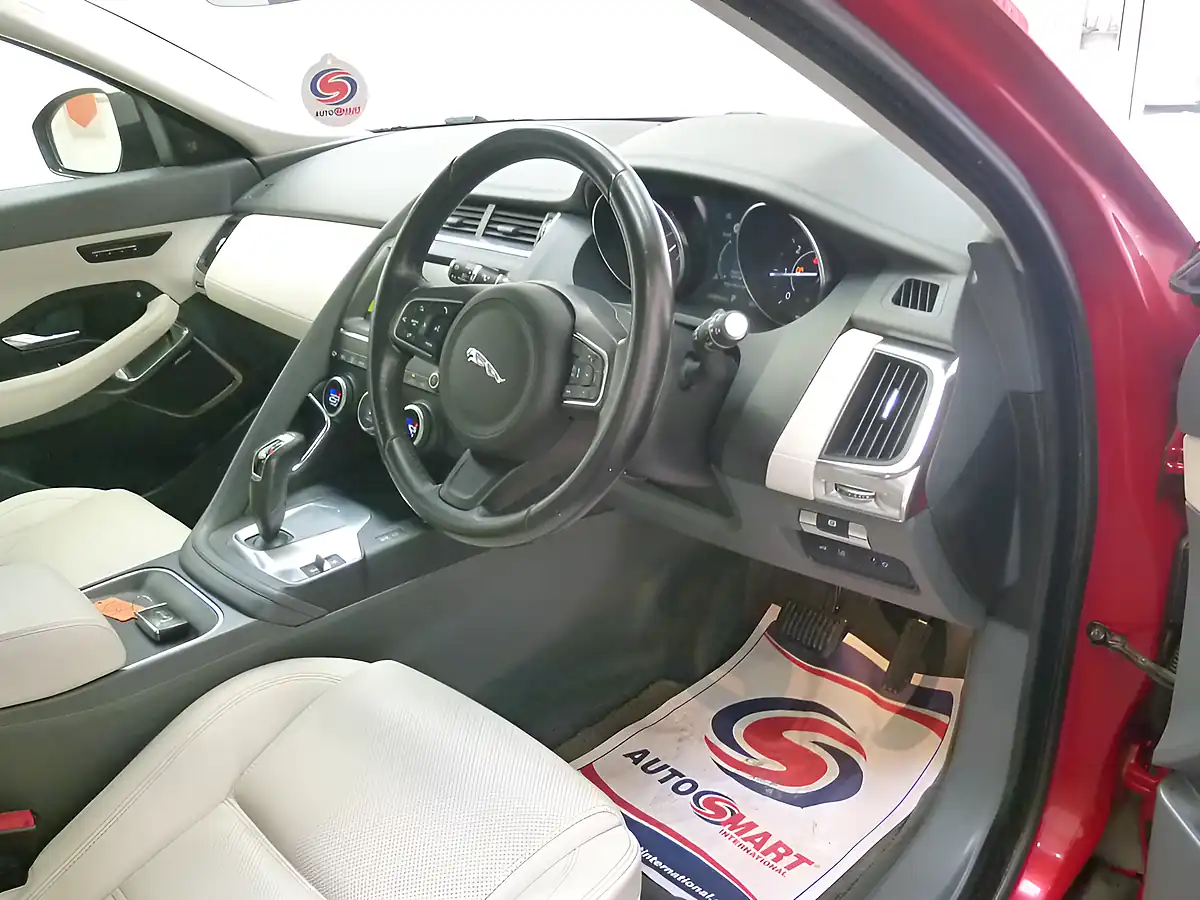 Used 2018 Jaguar E-Pace Se Red Metallic - Interior and Exterior details 13