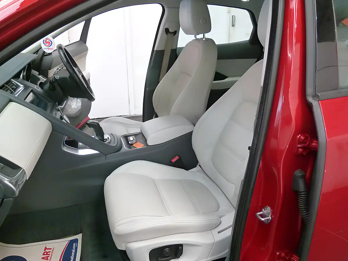 Used 2018 Jaguar E-Pace Se Red Metallic - Interior and Exterior details 14