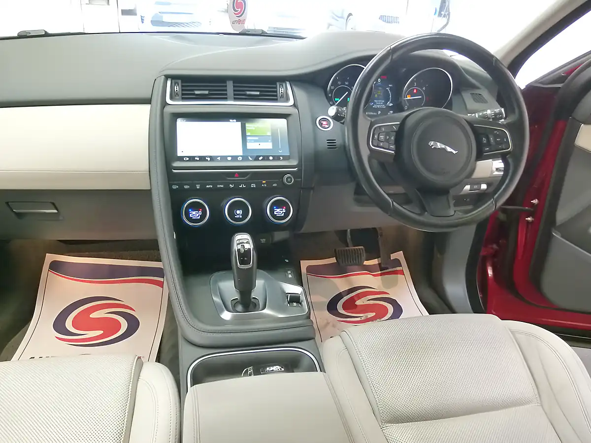 Used 2018 Jaguar E-Pace Se Red Metallic - Interior and Exterior details 16
