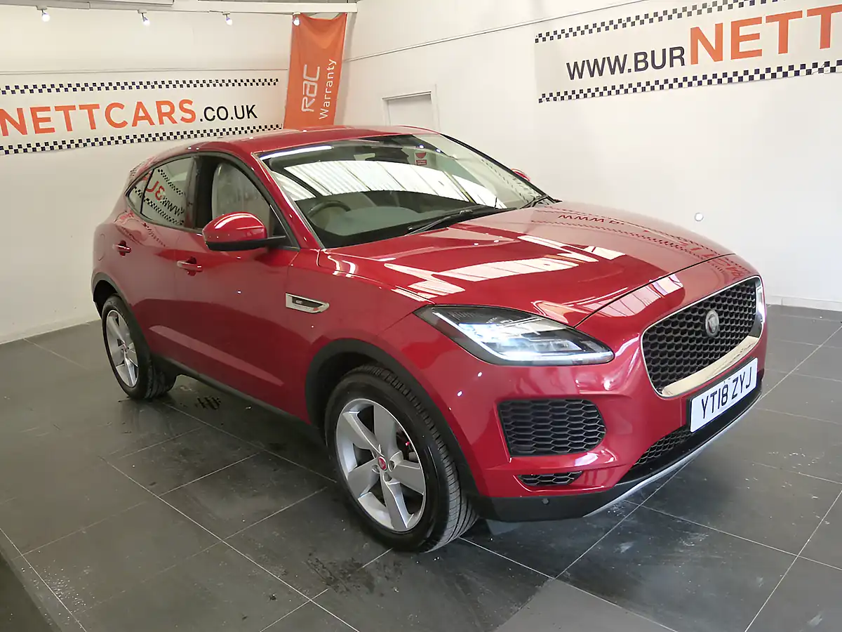 Used 2018 Jaguar E-Pace Se Red Metallic - Interior and Exterior details 3