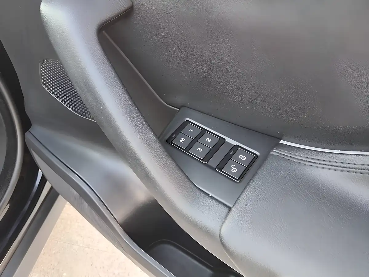 Used 2018 Jaguar F-Pace Portfolio Black - Interior and Exterior details 12