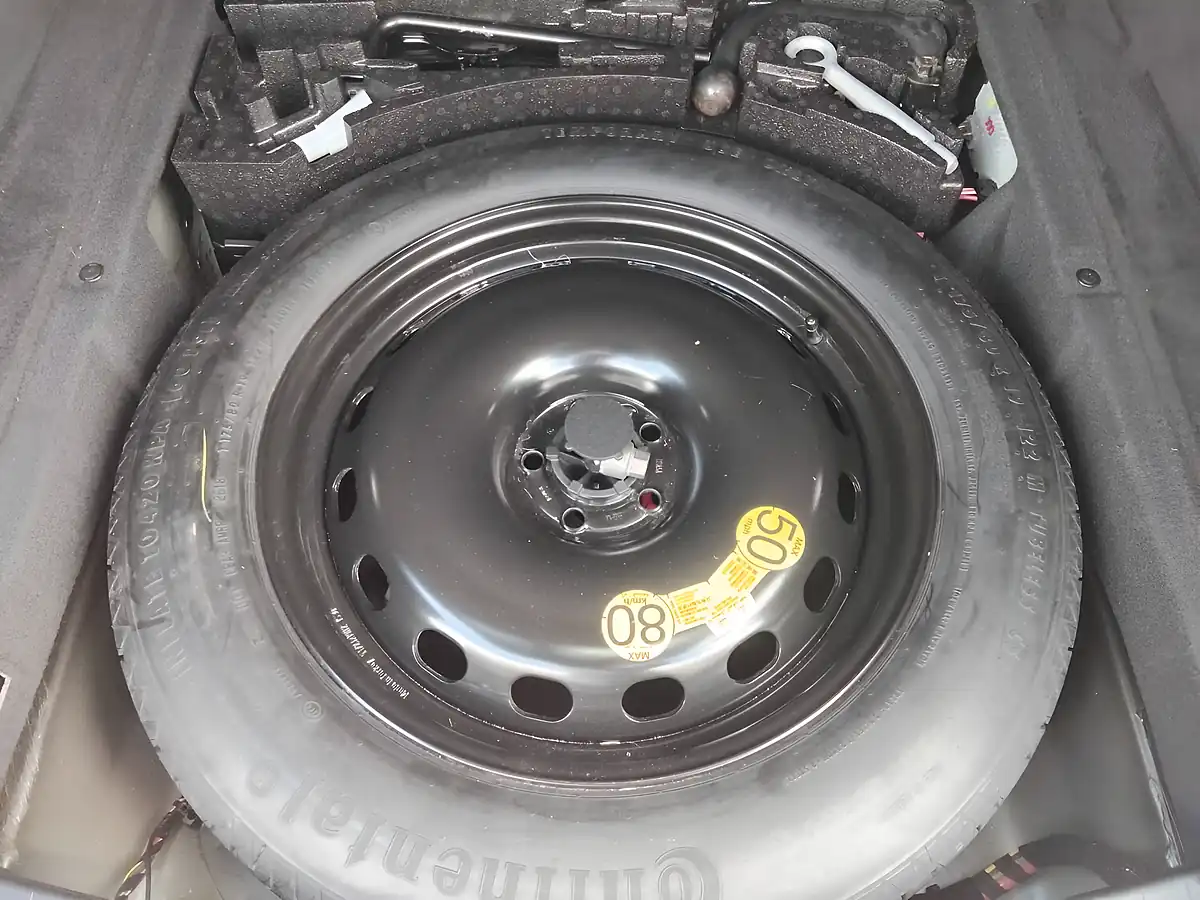 Used 2018 Jaguar F-Pace Portfolio Black - Interior and Exterior details 19
