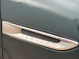 Used 2018 Jaguar F-Pace Portfolio British Racing Green - Interior and Exterior details 7