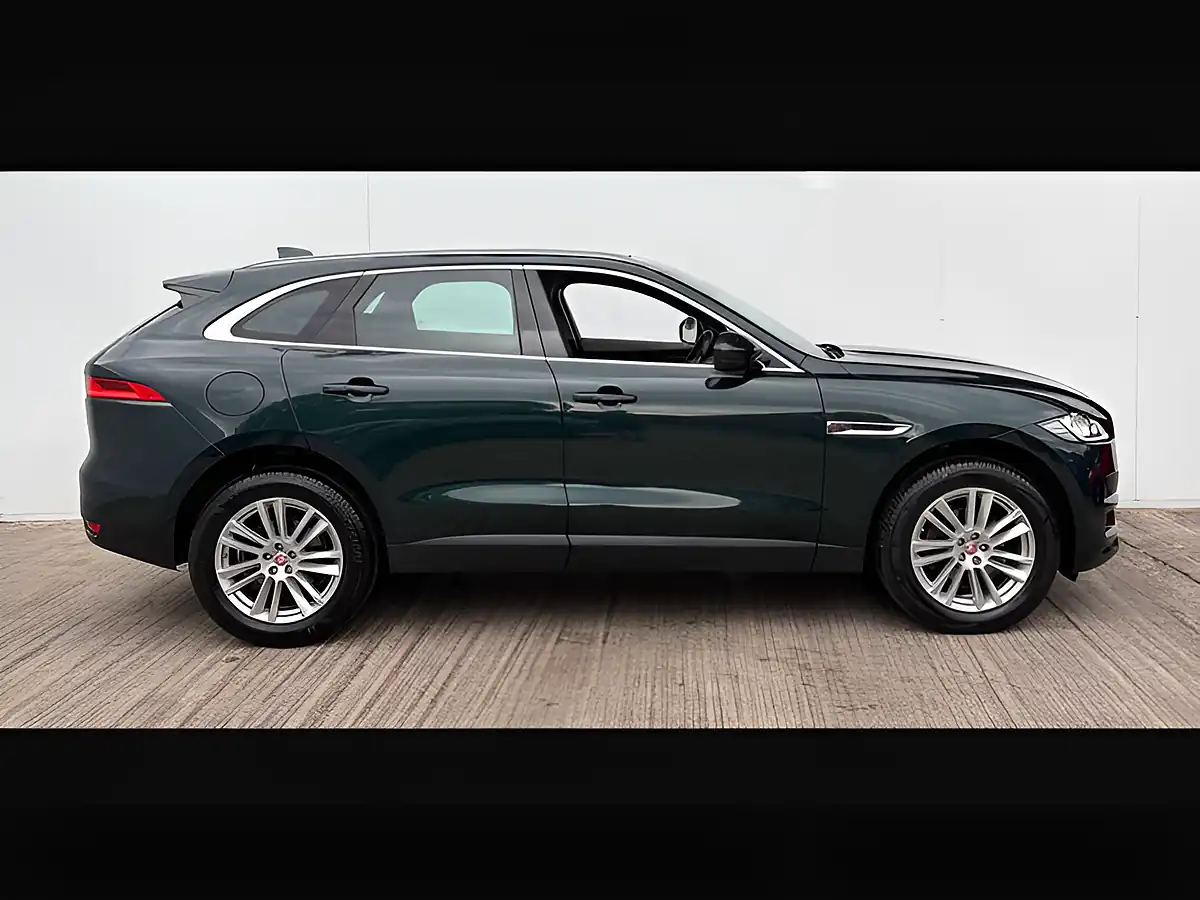 Used 2018 Jaguar F-Pace Portfolio British Racing Green - Interior and Exterior details 9