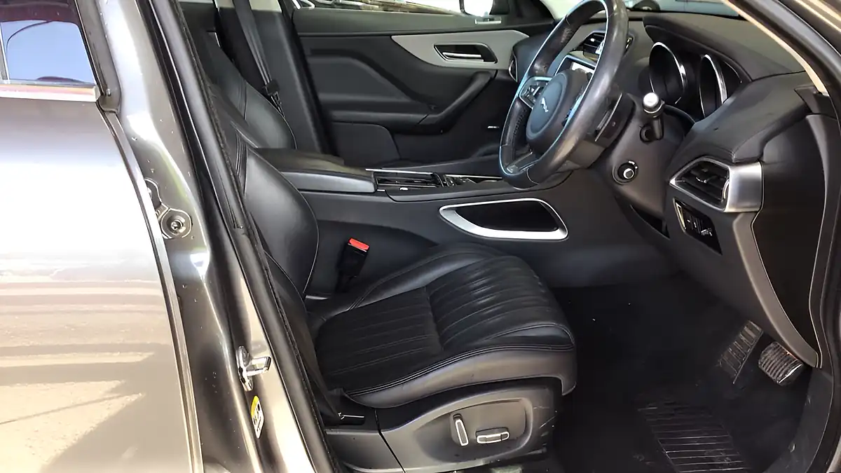 Used 2018 Jaguar F-Pace Portfolio Grey - Interior and Exterior details 7