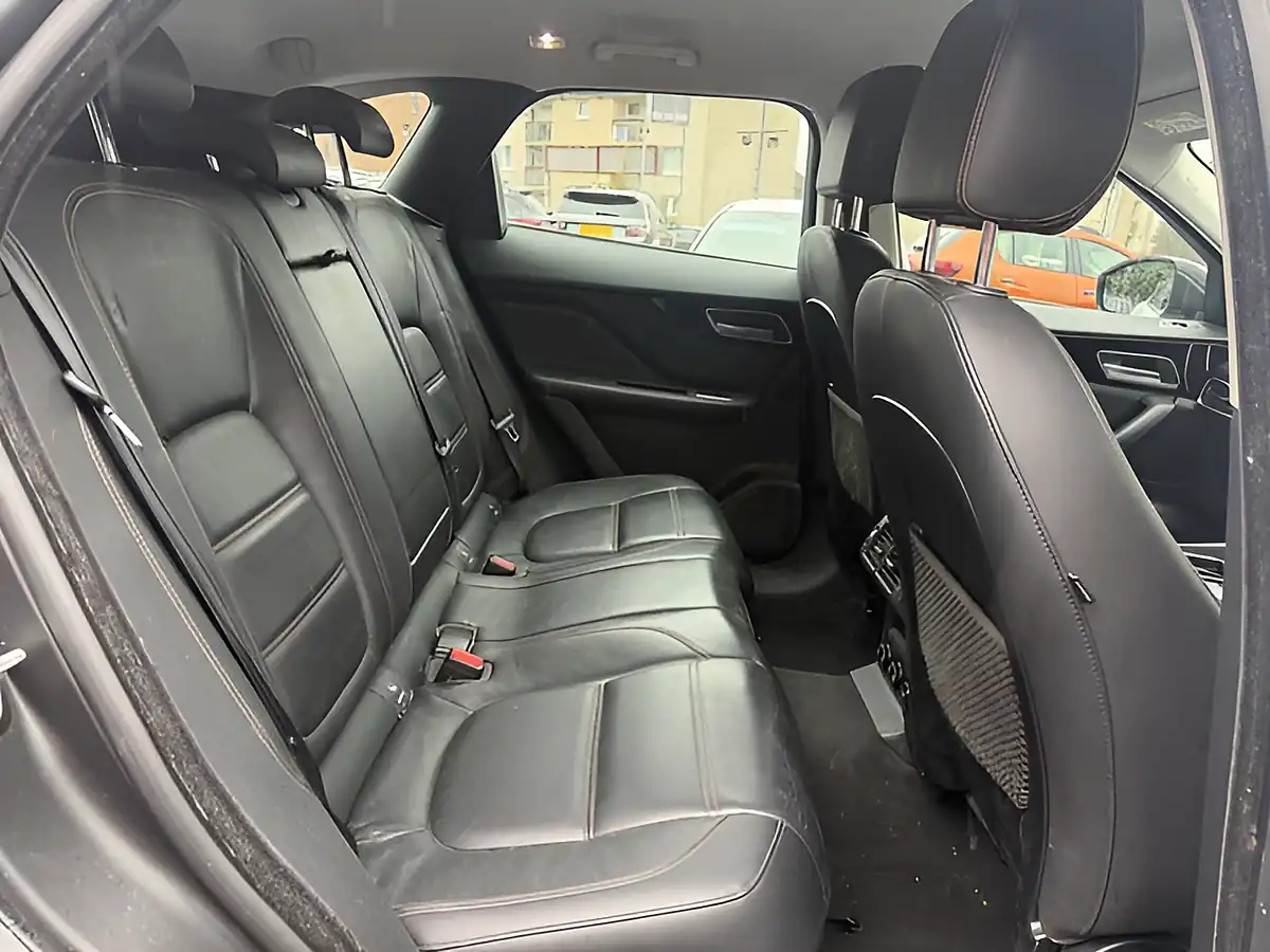 Used 2018 Jaguar F-Pace Prestige White - Interior and Exterior details 13