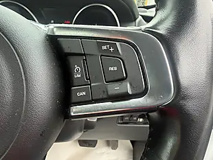 Used 2018 Jaguar F-Pace Prestige White - Interior and Exterior details 19