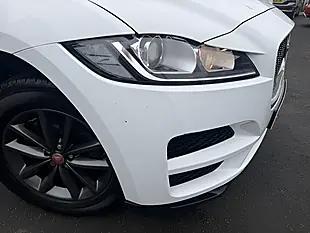 Used 2018 Jaguar F-Pace Prestige White - Interior and Exterior details 7