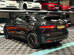 Used 2018 Jaguar F-Pace R-Sport Black - Interior and Exterior details 6