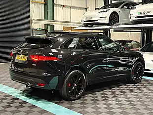 Used 2018 Jaguar F-Pace R-Sport Black - Interior and Exterior details 8