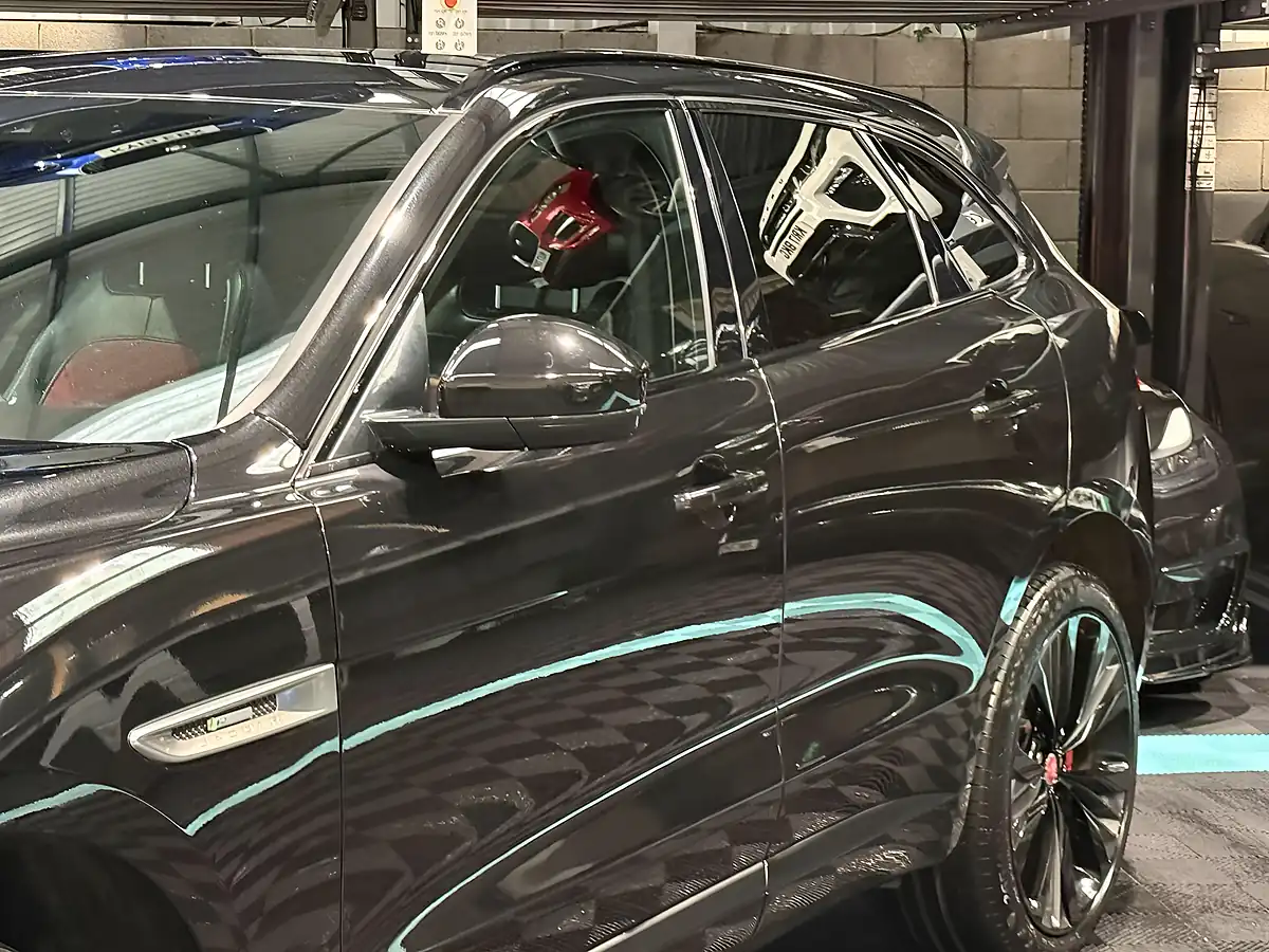 Used 2018 Jaguar F-Pace R-Sport Black - Interior and Exterior details 10