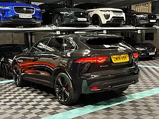 Used 2018 Jaguar F-Pace R-Sport Black - Interior and Exterior details 7