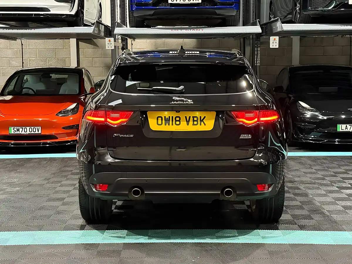 Used 2018 Jaguar F-Pace R-Sport Black - Interior and Exterior details 8