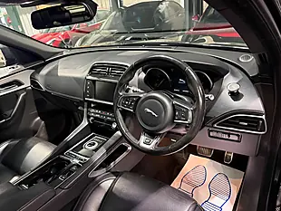 Used 2018 Jaguar F-Pace R-Sport Black - Interior and Exterior details 12