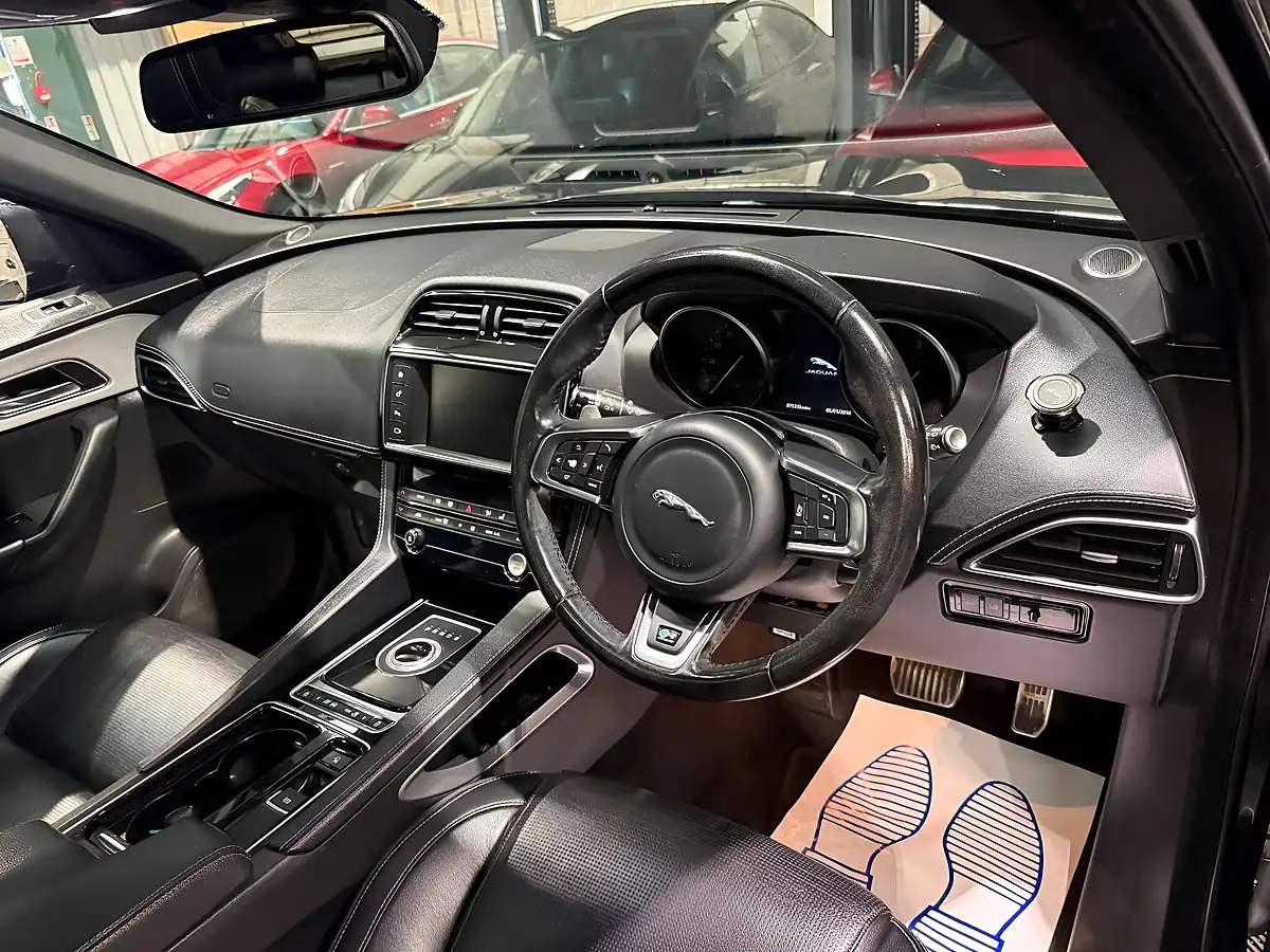 Used 2018 Jaguar F-Pace R-Sport Black - Interior and Exterior details 12