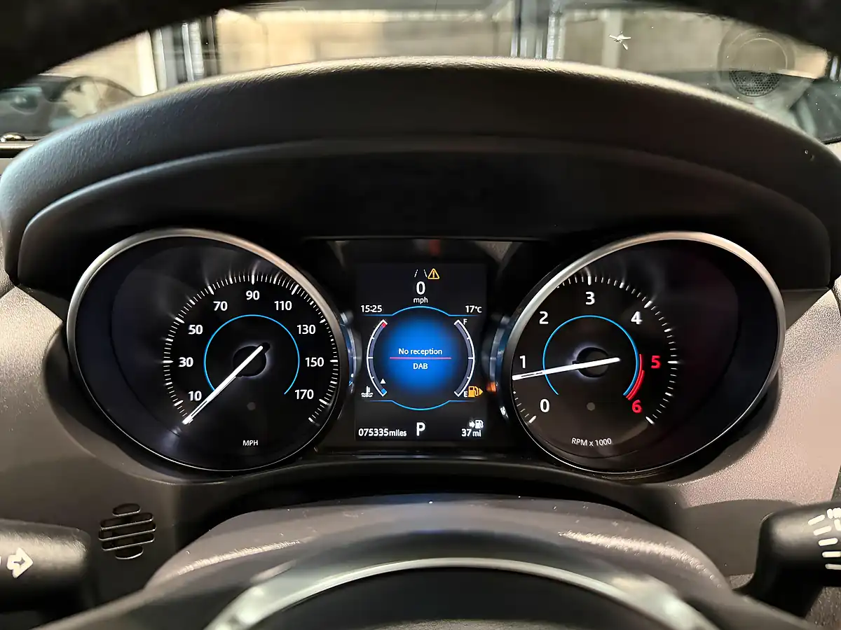 Used 2018 Jaguar F-Pace R-Sport Black - Interior and Exterior details 17