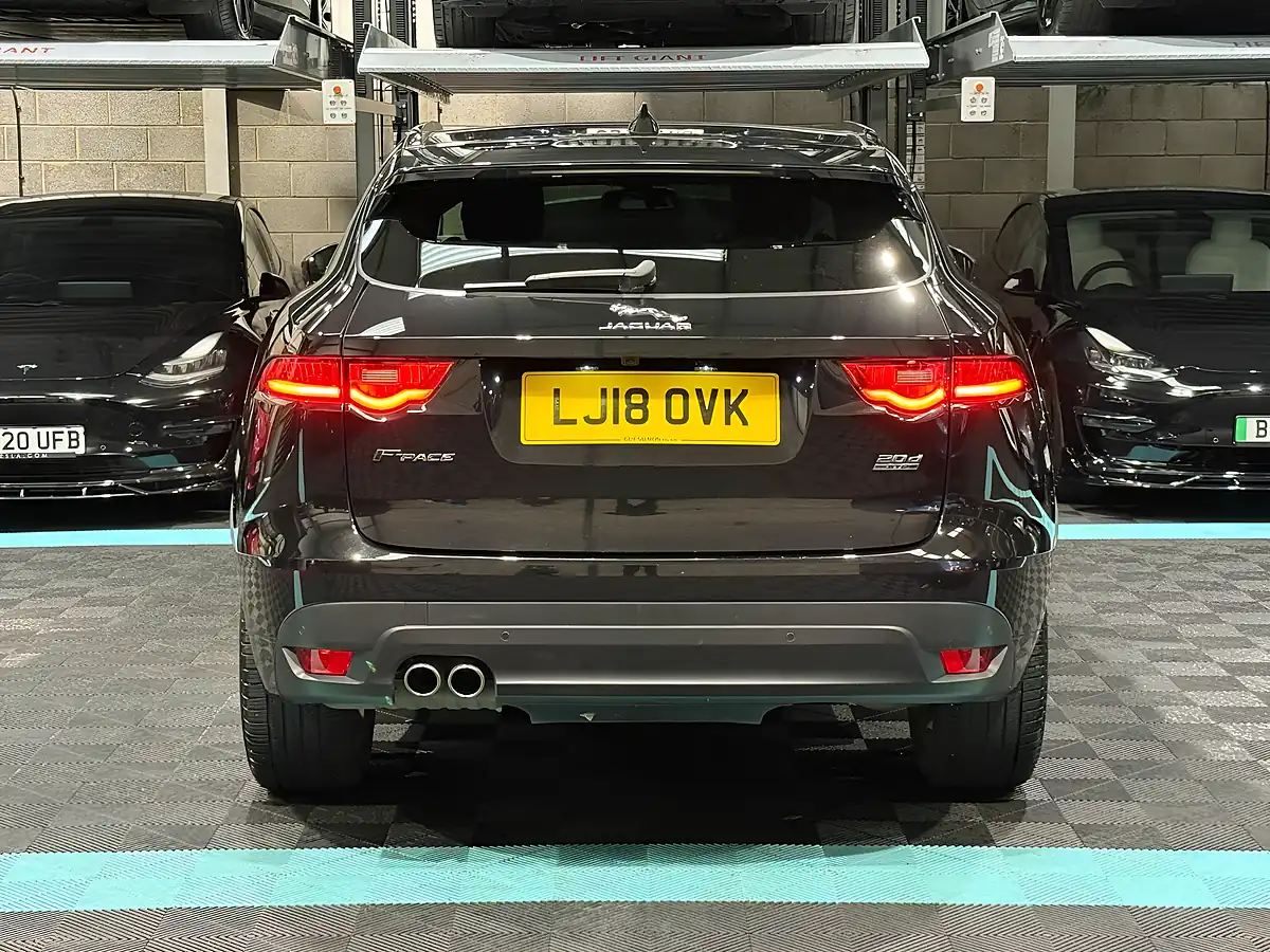Used 2018 Jaguar F-Pace R-Sport Black - Interior and Exterior details 8
