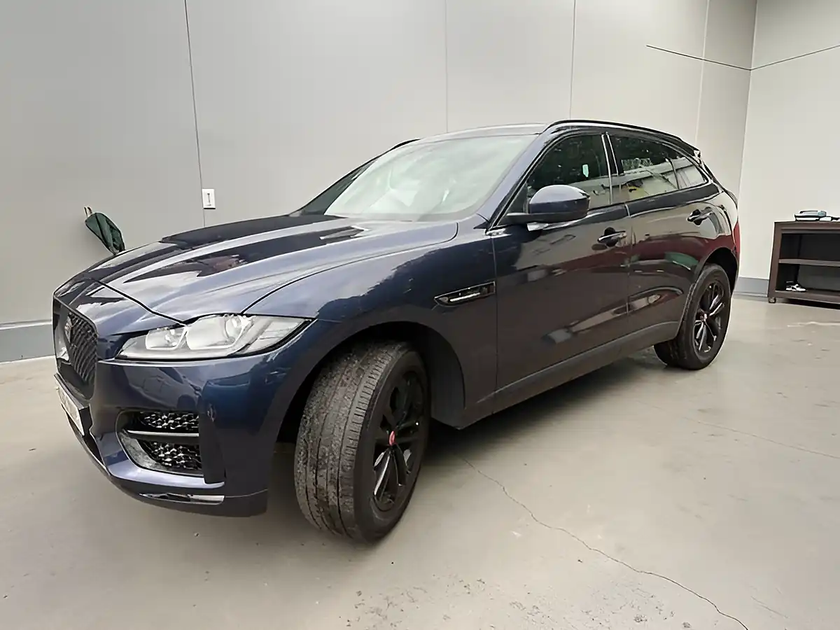 Used 2018 Jaguar F-Pace R-Sport Blue - Interior and Exterior details 3