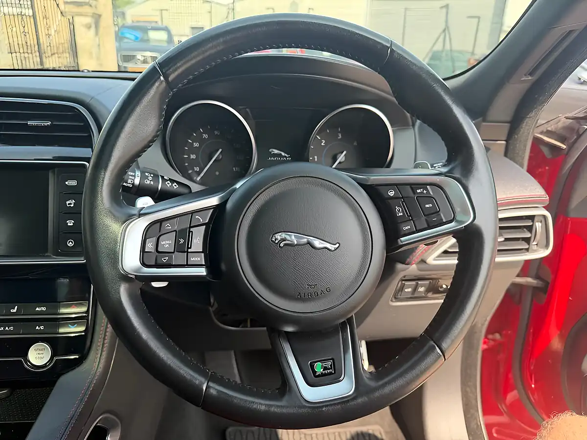 Used 2018 Jaguar F-Pace R-Sport Firenze Red - Interior and Exterior details 17