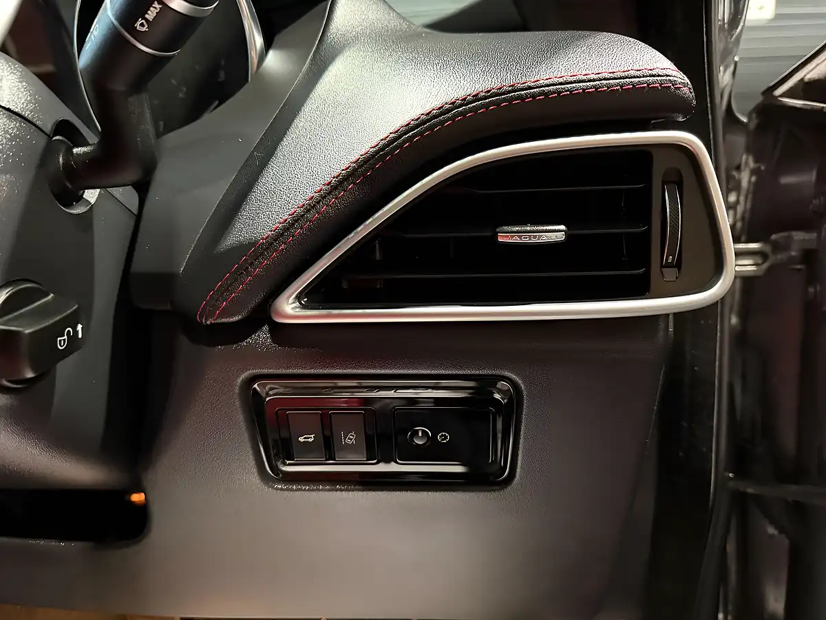 Used 2018 Jaguar F-Pace R-Sport Grey - Interior and Exterior details 17