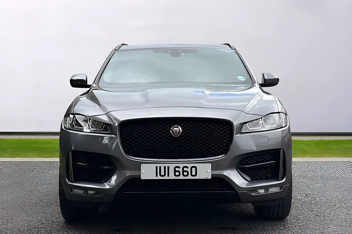 Used 2018 Jaguar F-Pace R-Sport Grey - Interior and Exterior details 3