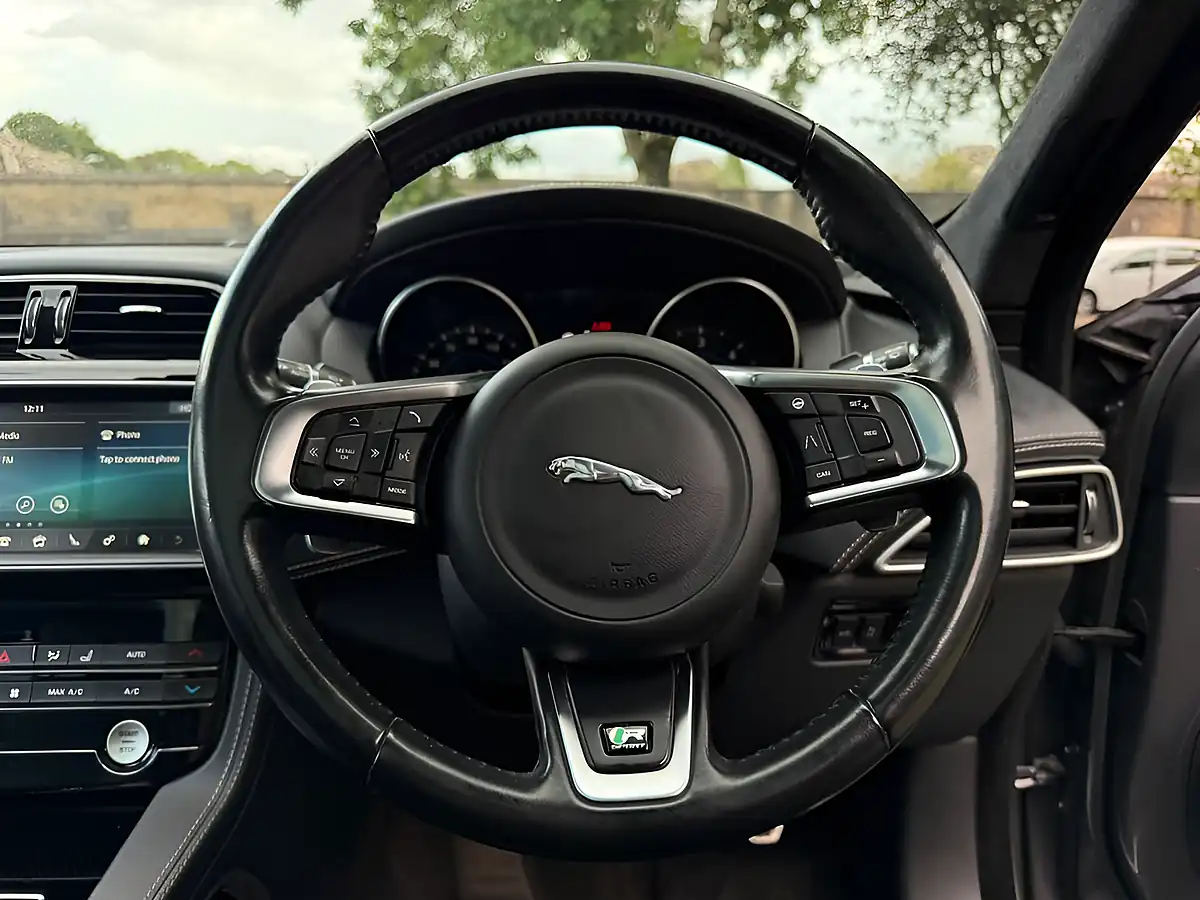 Used 2018 Jaguar F-Pace R-Sport Grey - Interior and Exterior details 6