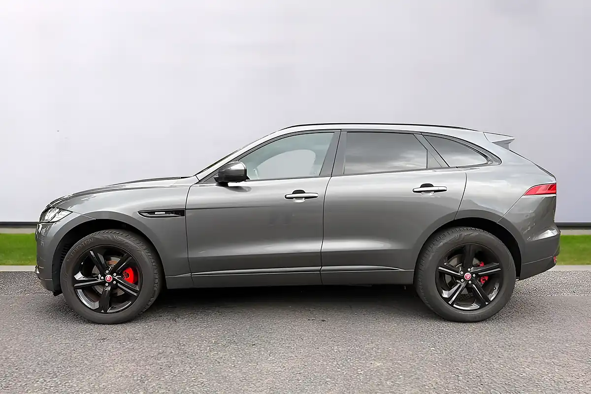Used 2018 Jaguar F-Pace R-Sport Grey - Interior and Exterior details 7