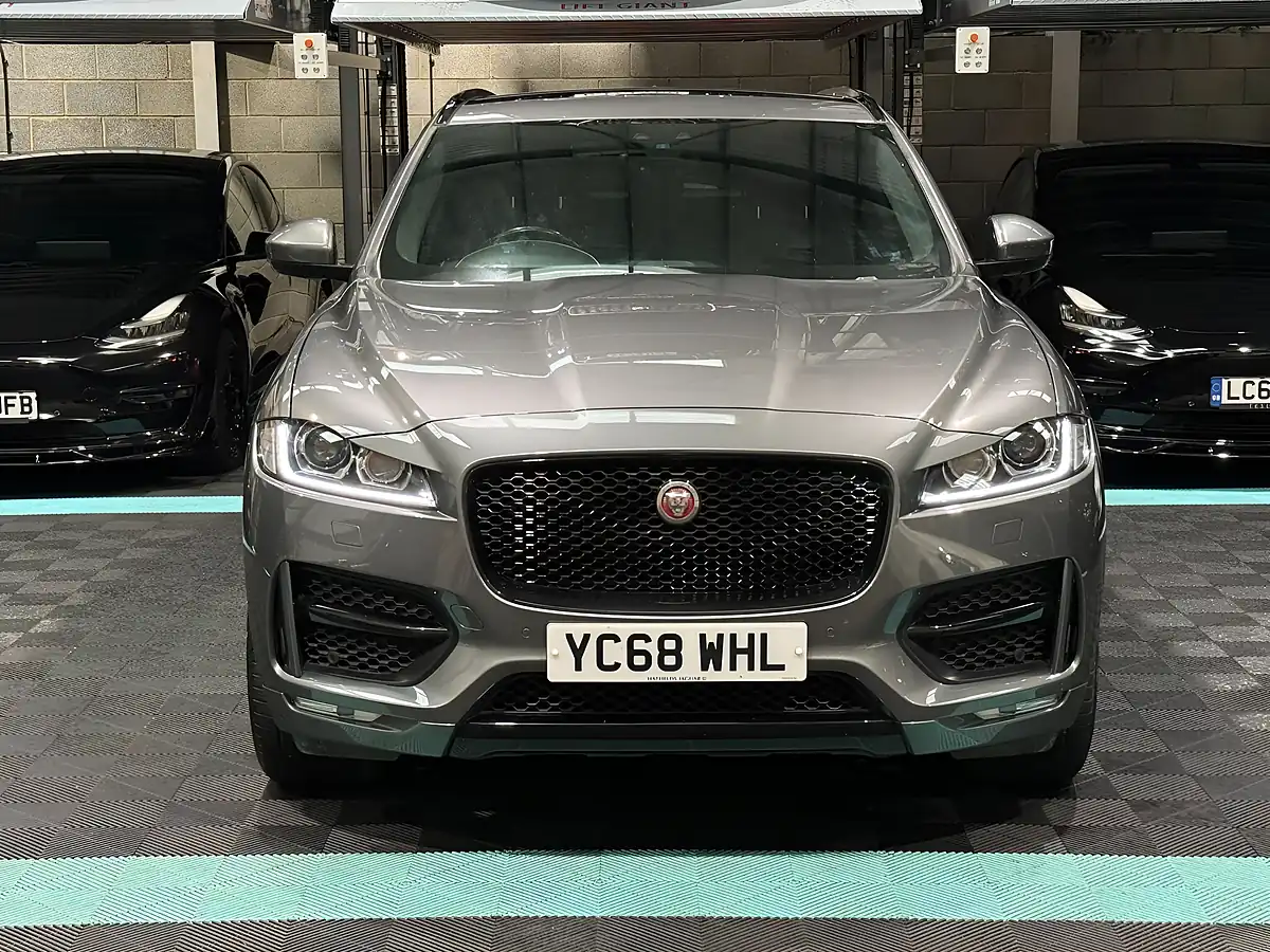 Used 2018 Jaguar F-Pace R-Sport Grey - Interior and Exterior details 4
