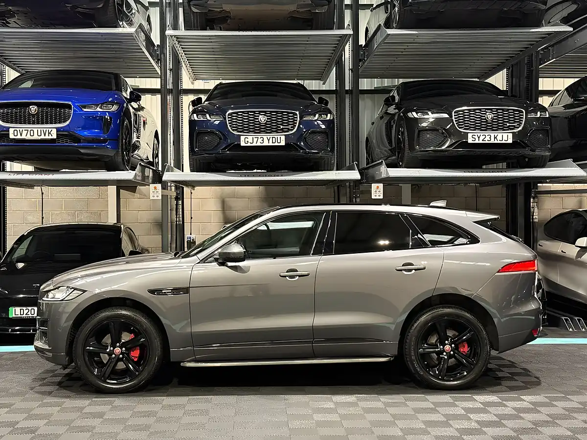 Used 2018 Jaguar F-Pace R-Sport Grey - Interior and Exterior details 6