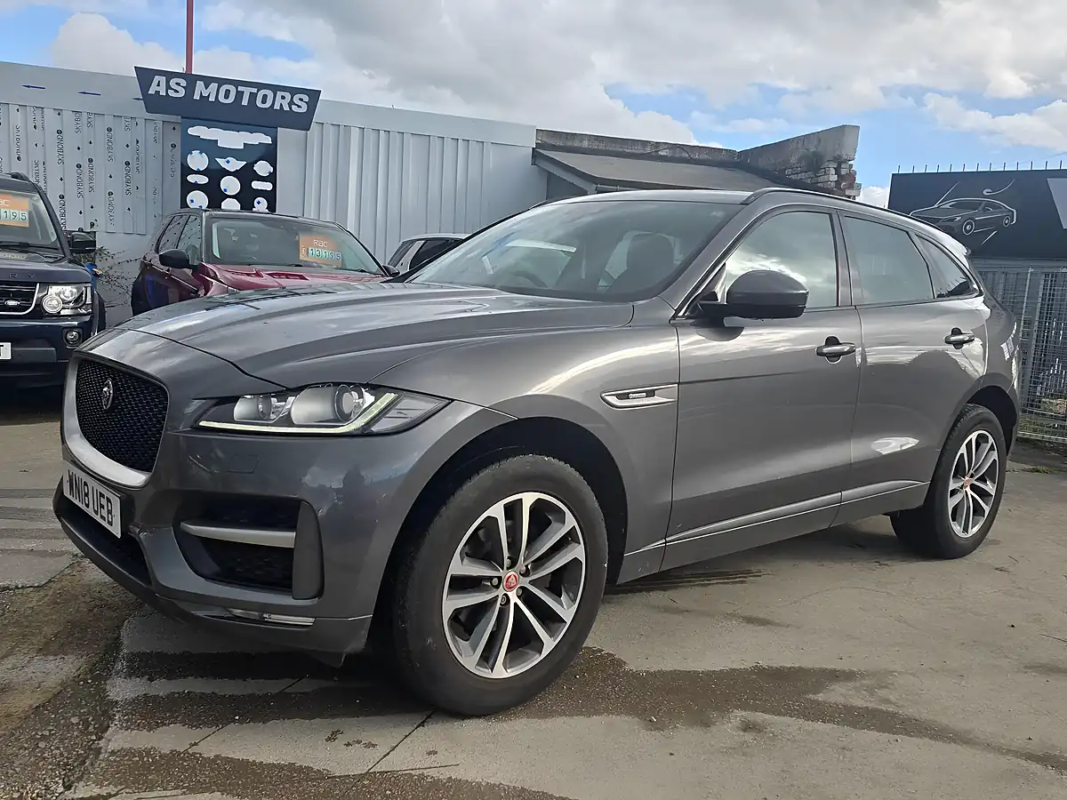 Used 2018 Jaguar F-Pace R-Sport Grey - Interior and Exterior details 3