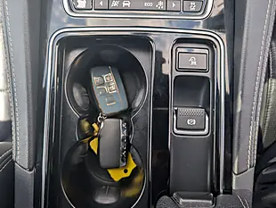 Used 2018 Jaguar F-Pace R-Sport - Interior and Exterior details 10