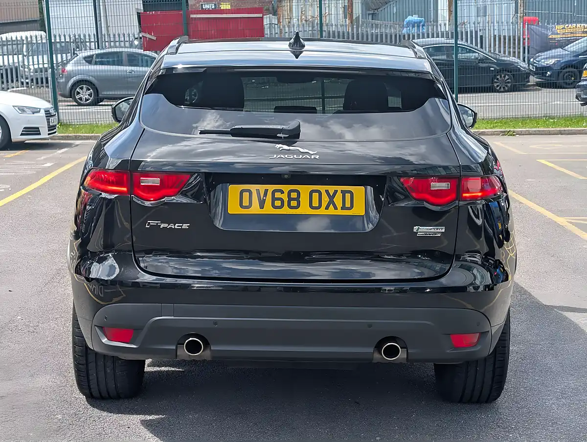 Used 2018 Jaguar F-Pace R-Sport - Interior and Exterior details 7