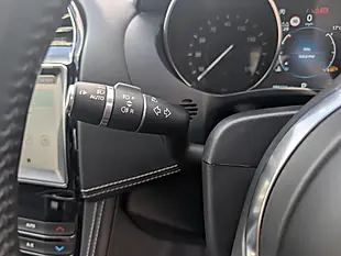 Used 2018 Jaguar F-Pace R-Sport - Interior and Exterior details 8