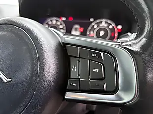 Used 2018 Jaguar F-Pace R-Sport Loire Blue - Interior and Exterior details 12