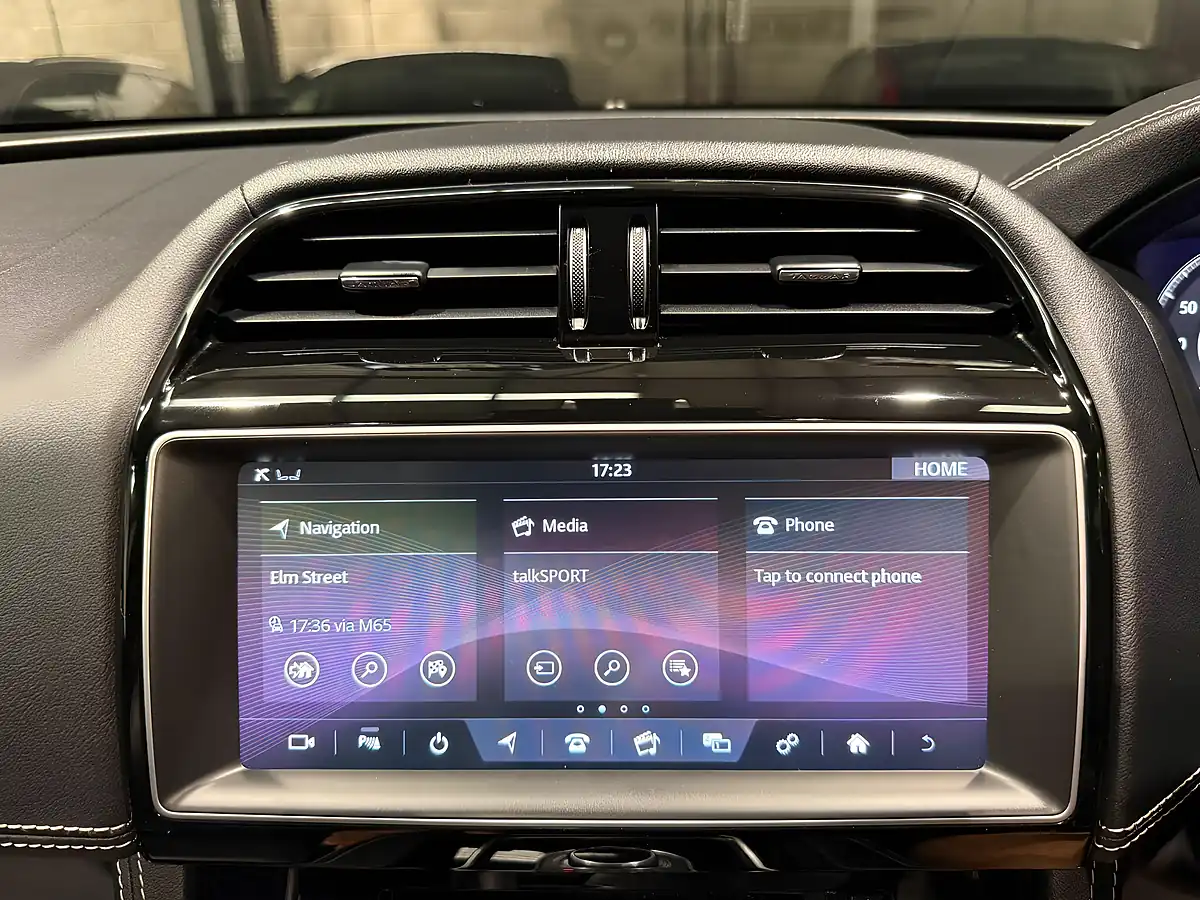 Used 2018 Jaguar F-Pace R-Sport Red - Interior and Exterior details 18
