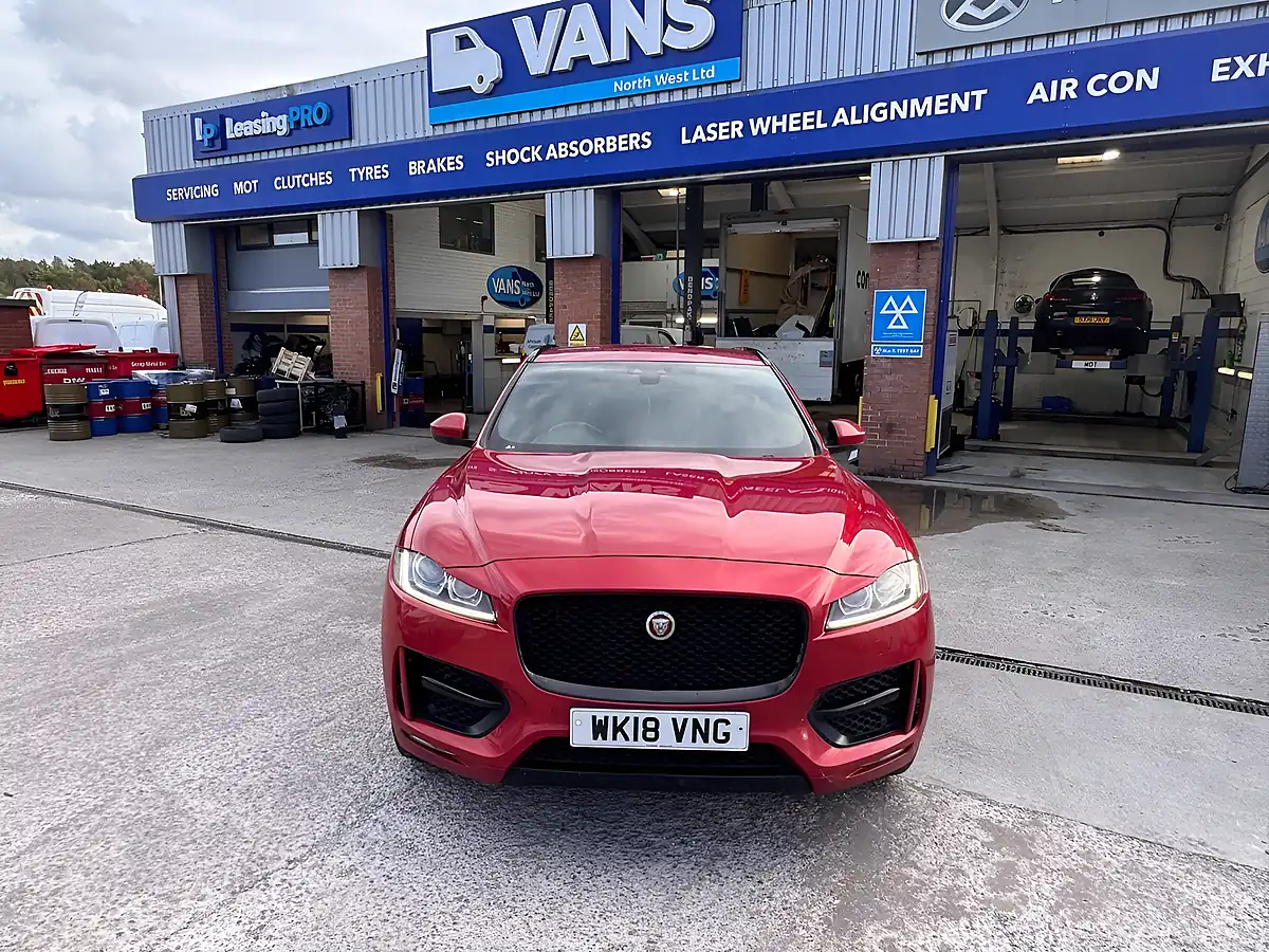 Used 2018 Jaguar F-Pace R-Sport Red - Interior and Exterior details 11