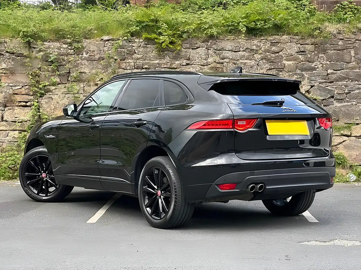 Used 2018 Jaguar F-Pace R-Sport Santorini Black - Interior and Exterior details 4