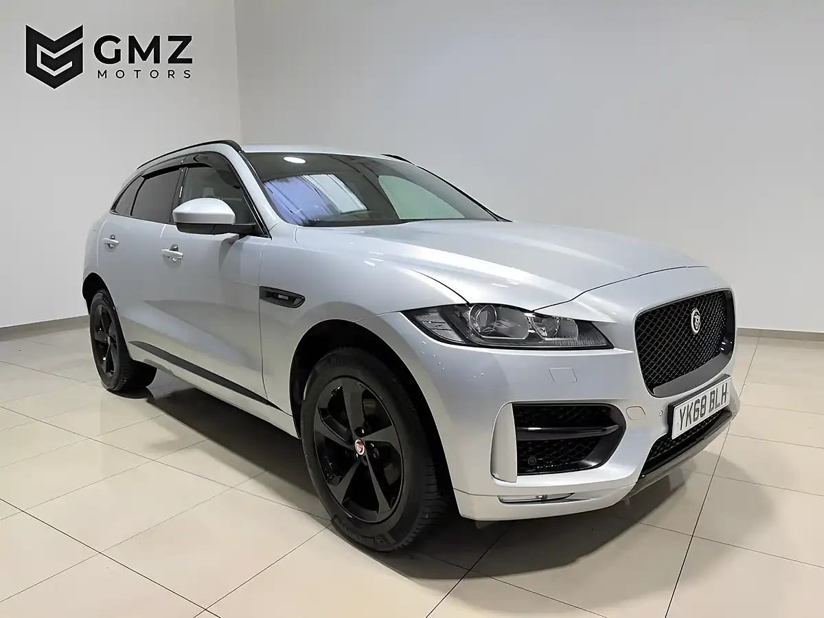 Used 2018 Jaguar F-Pace R-Sport Silver - Front View