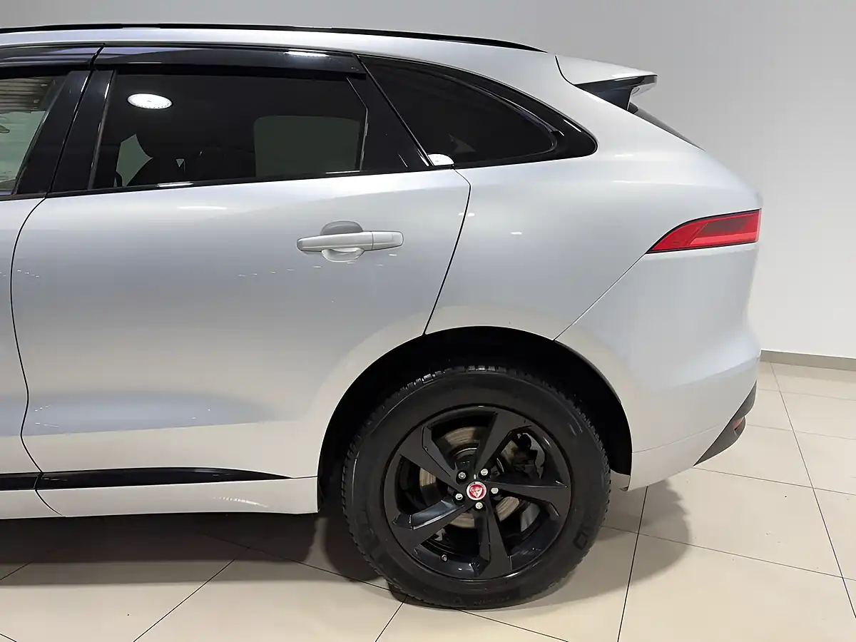 Used 2018 Jaguar F-Pace R-Sport Silver - Interior and Exterior details 8