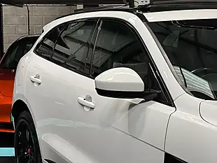 Used 2018 Jaguar F-Pace R-Sport White - Interior and Exterior details 11