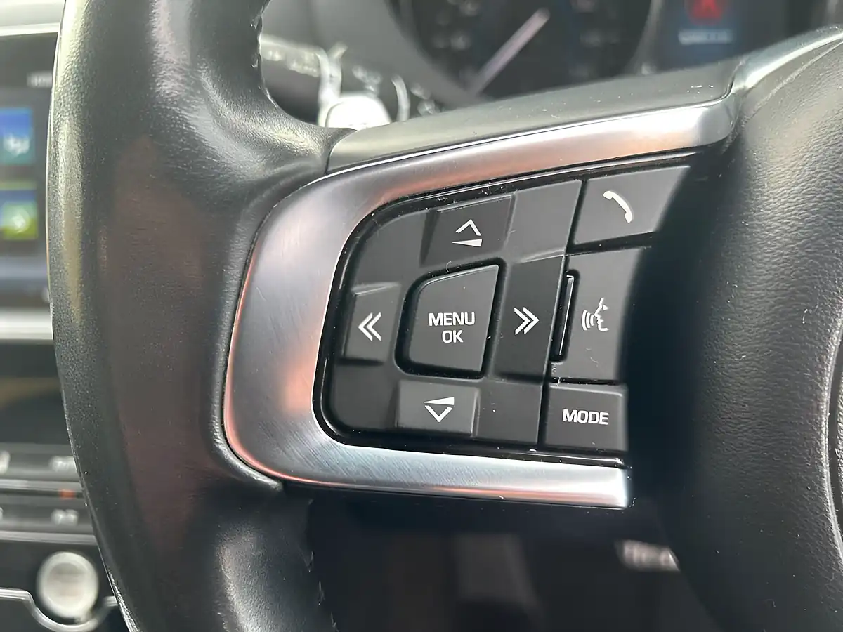 Used 2018 Jaguar F-Pace R-Sport White - Interior and Exterior details 19
