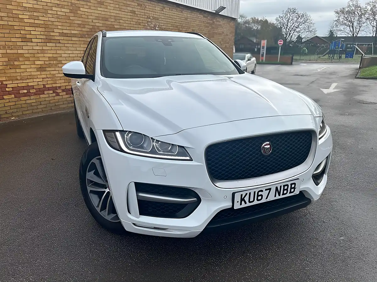 Used 2018 Jaguar F-Pace R-Sport White - Interior and Exterior details 2